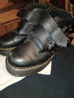 Size 8 doc martens