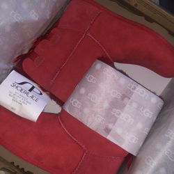 Brand NEW UGGS