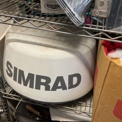 Simrad Nss7 Evo3 Boat Radar.
