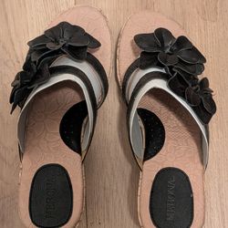 Merona black sandals