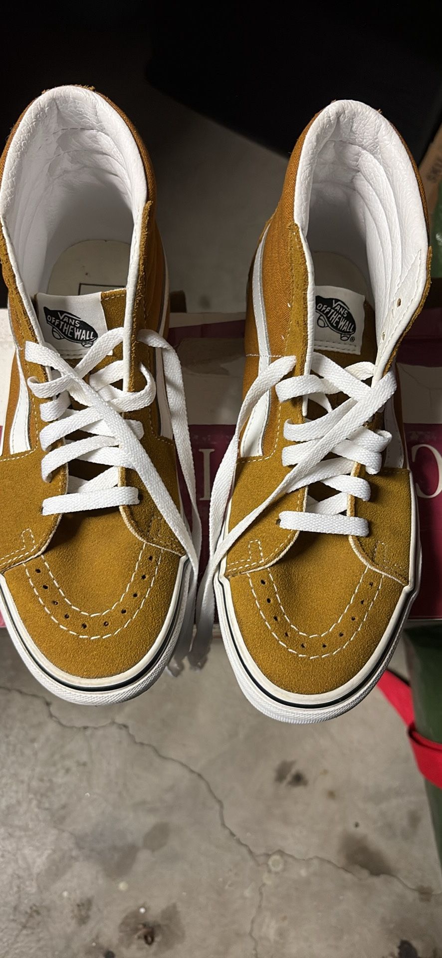 Unisex Vans Sneakers