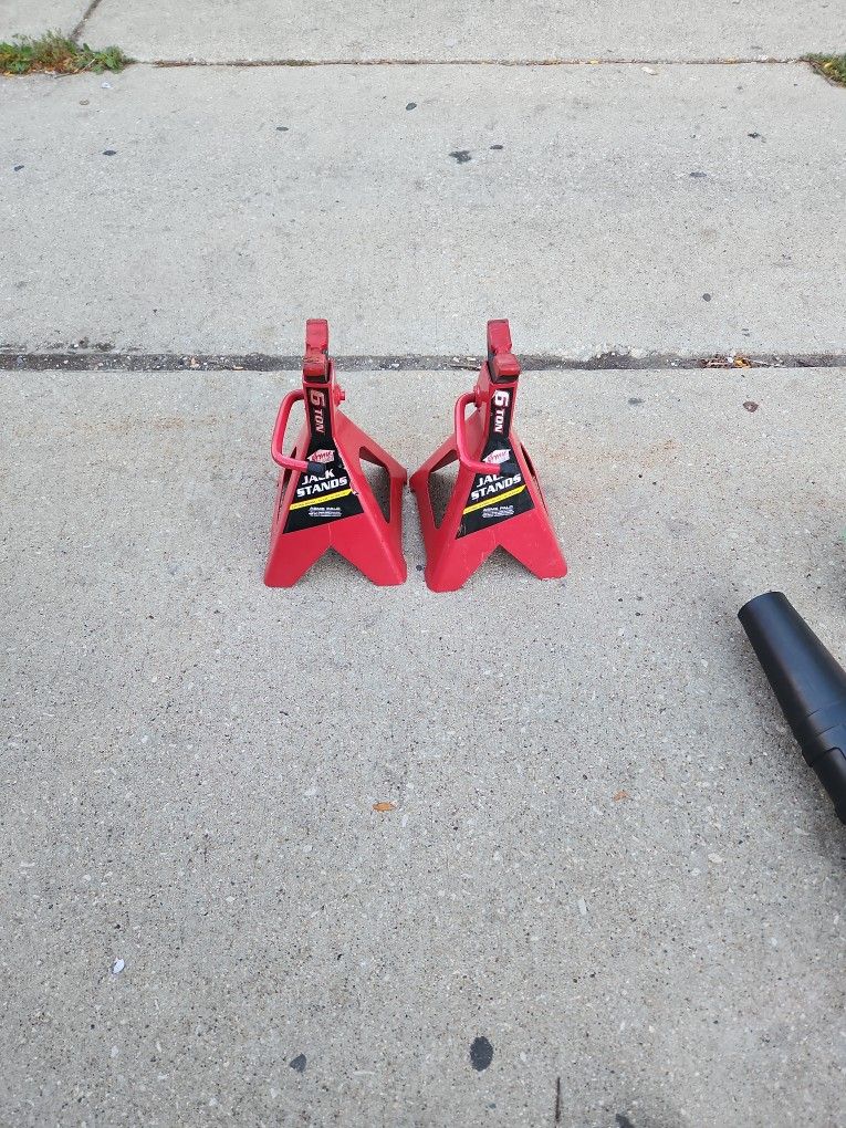 Jack Stands