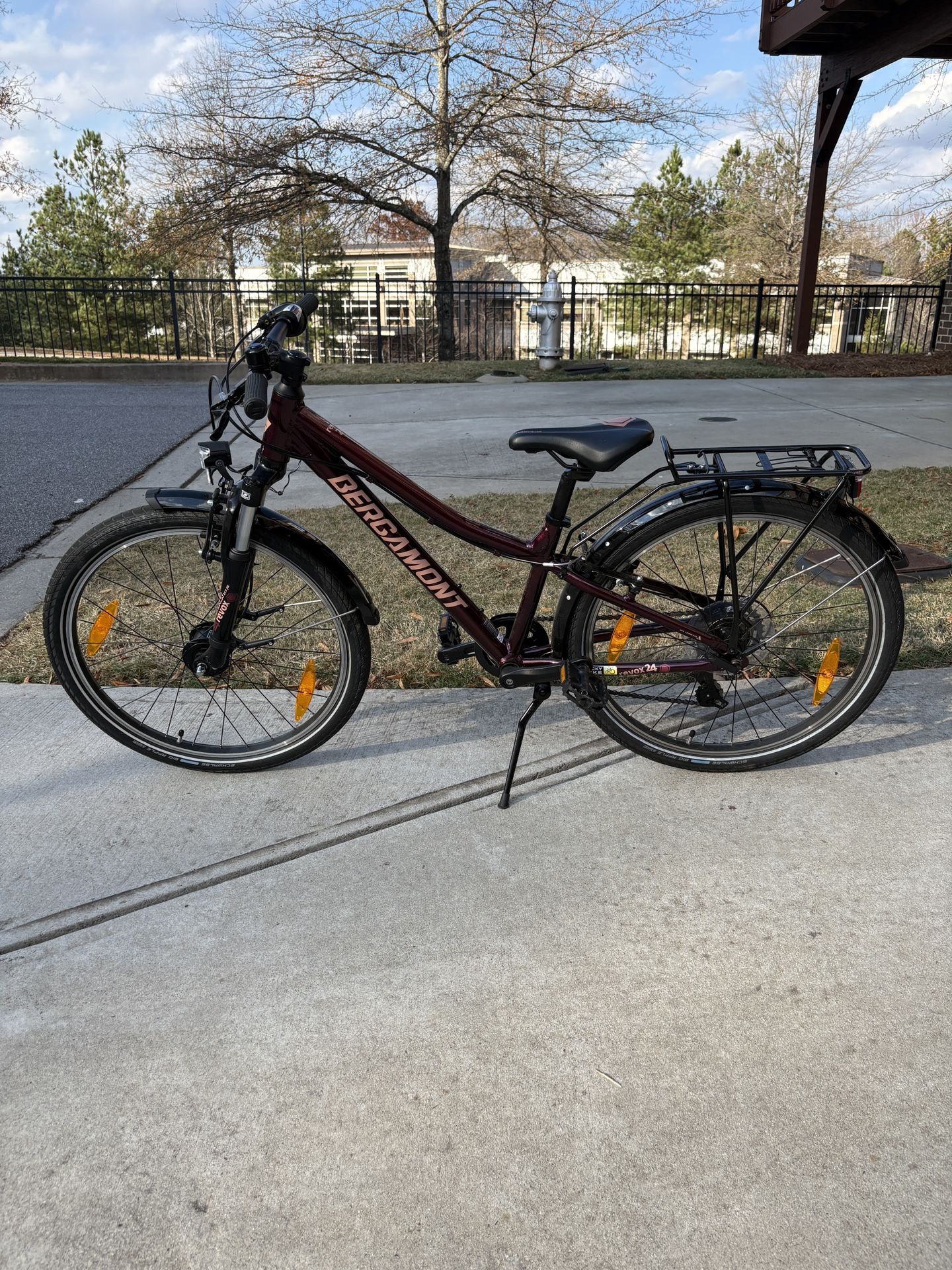 24” Bergamont Revox Junior Bike