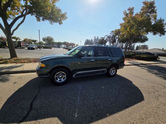 2002 Lincoln Navigator