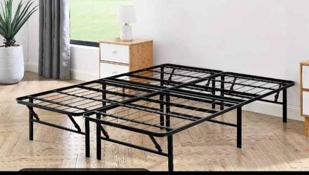 Queen Black Metal Platform Bed Frame