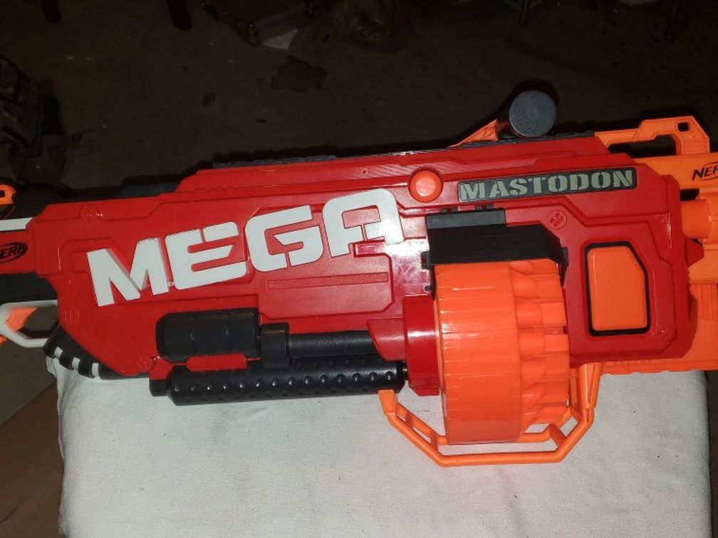 Nerf Mega Mastodon