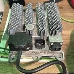 Delta-q Technologies Industrial Battery Charger 