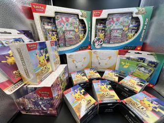 30th Celebration Pokémon Center Elite Trainer Box