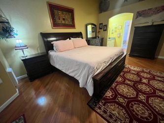 5 piece King bedroom set