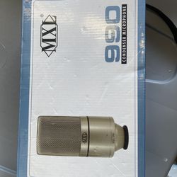 MXL 990 condenser microphone