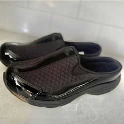 New Easy Spirit Travel time Black Quilted Slip On Mule Sneakers Women’s Sz 7