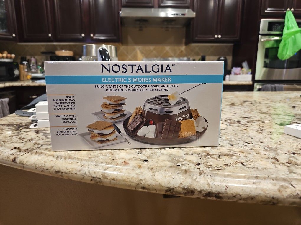 Nostalgia Electric S'mores Maker