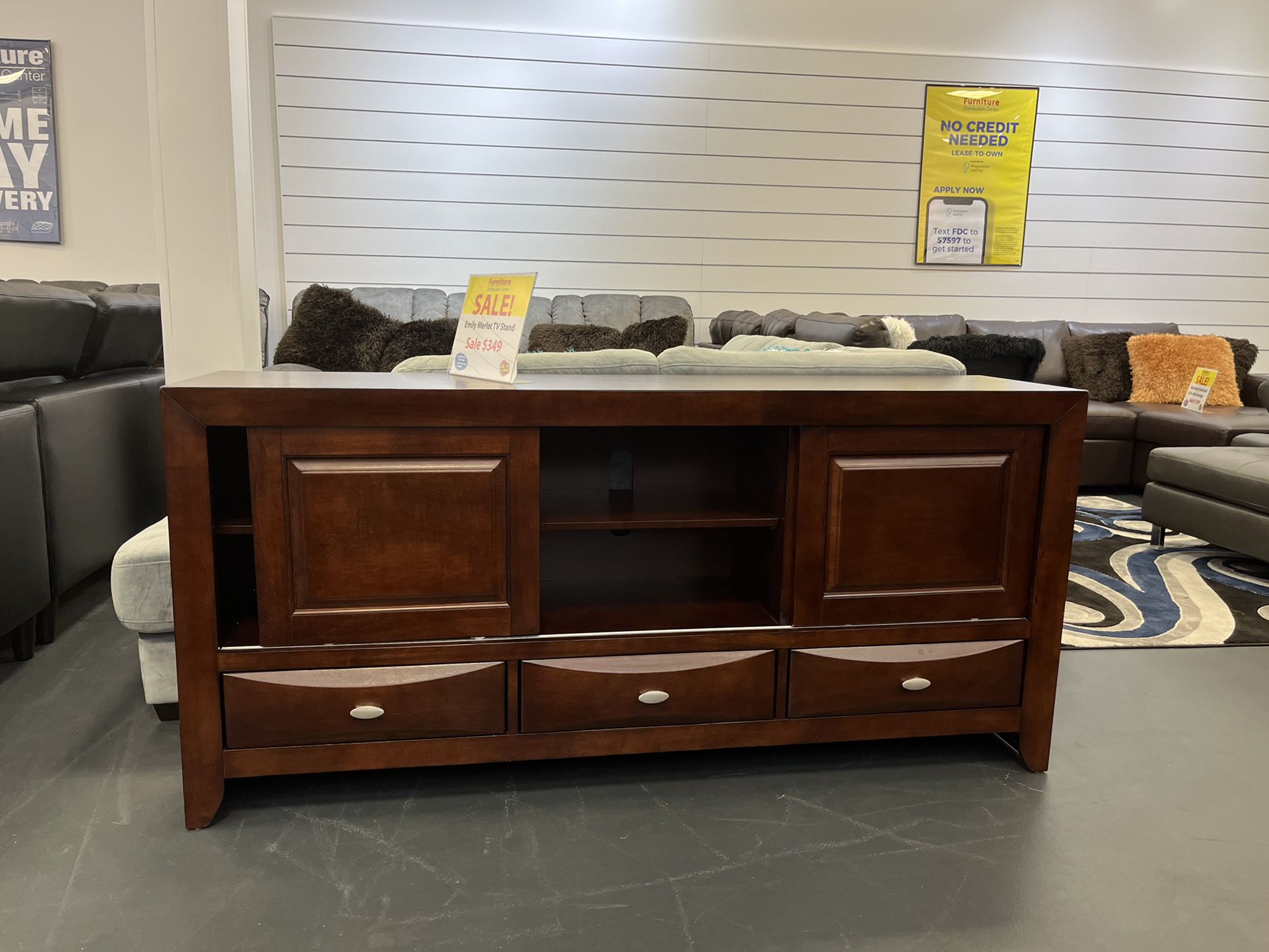 Modern 68” Wide TV Stand With Storage ** Brandon Mall ** $50 Down No Credit Needed