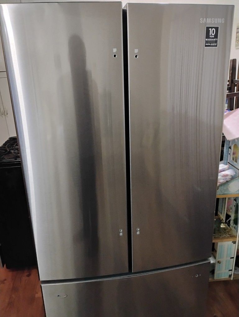 Refrigerator