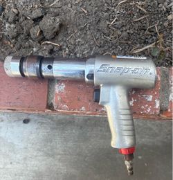 Snap on air hammer