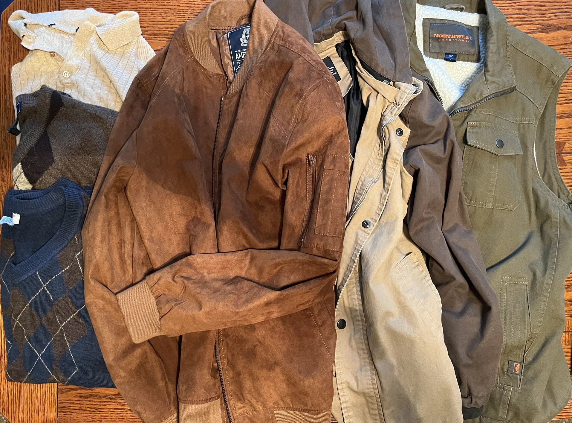 Mens Clothing Lot