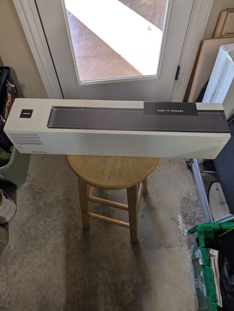 BOSE TV SPEAKER BLUETOOTH SOUNDBAR