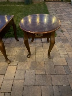 Set of 4 coffee tables