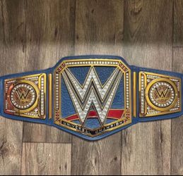 WWE Universal Championship WWESHOP Official Blue Title Belt Adult