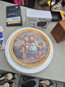 Sisters collectable