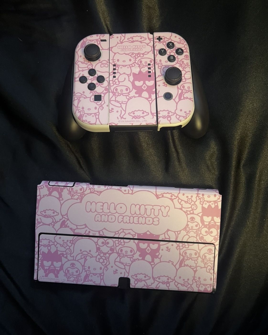 Nintendo Switch OLED With Hello Kitty Wrap/skin