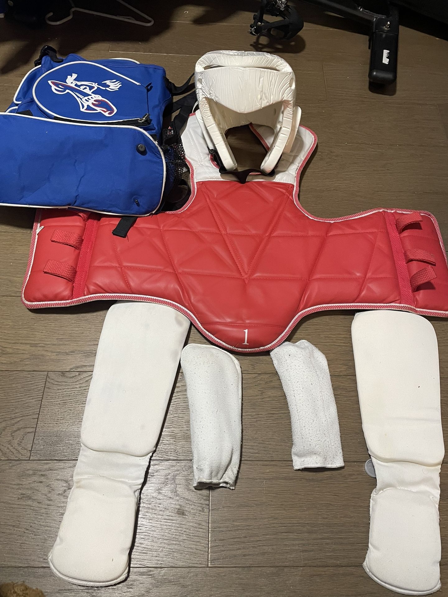 Youth Taekwondo gear + bag