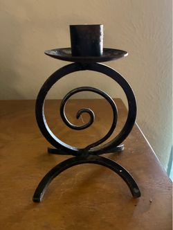 Candle holder