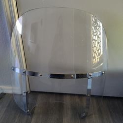 Motorcycle Windshield  Very Good Condition !!   Excellent Condition 