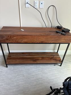 Wall table