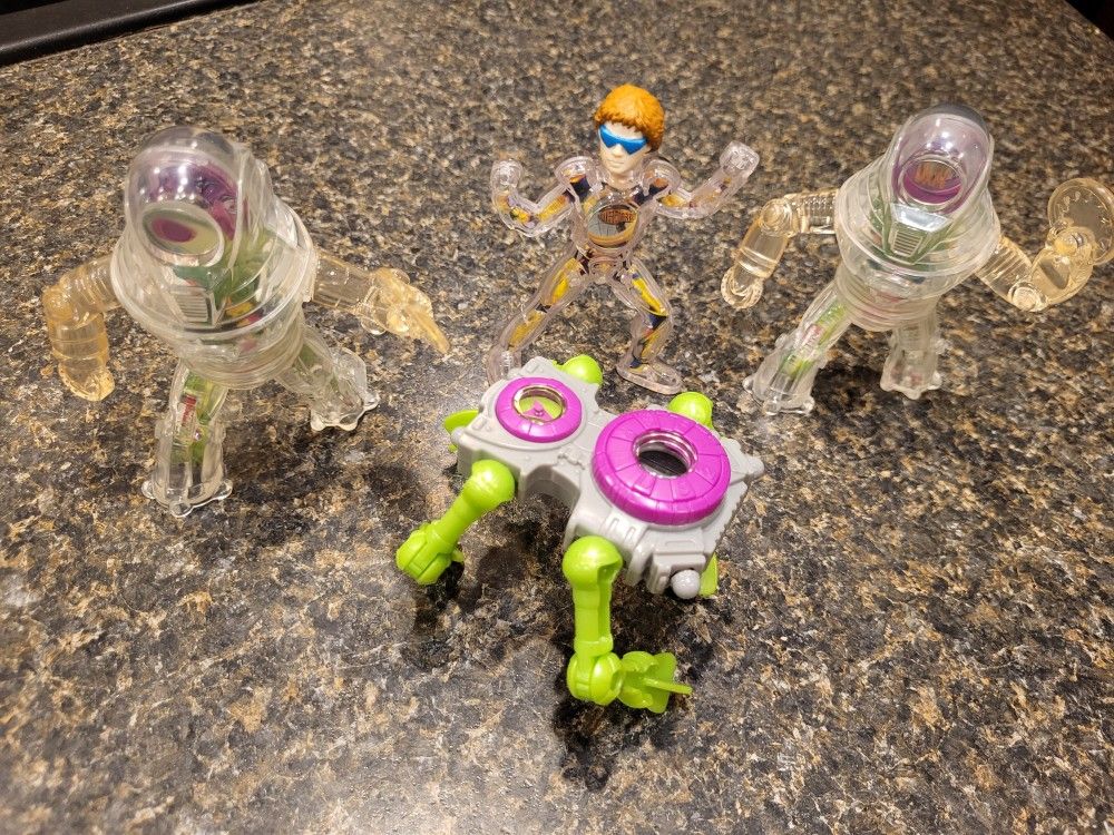 Spy Kids small toys (lot of 4)