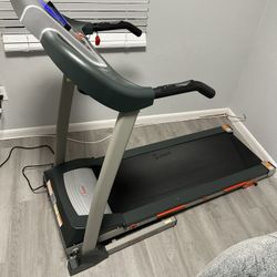 Treadmill 