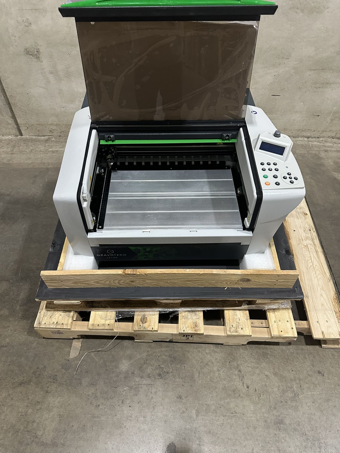 Gravotech Ls100 Laser Machine W/ fume extraction system