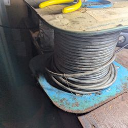 BELDEN 8767-500 Wire