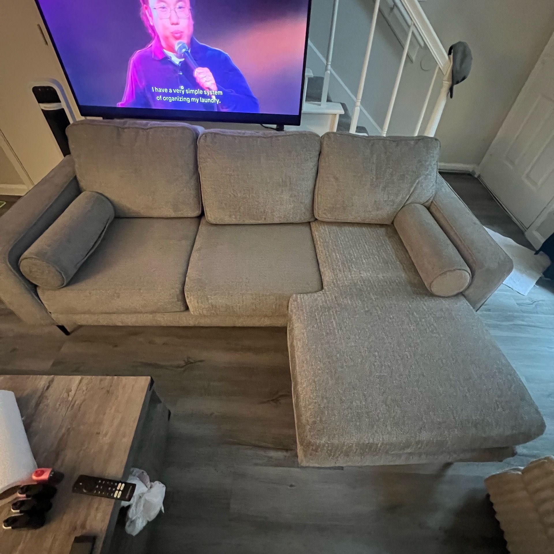 Sofa w chaise