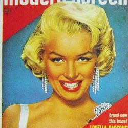 Marilyn Monroe Post Card (Modern Screen Talks) Printed In The BC