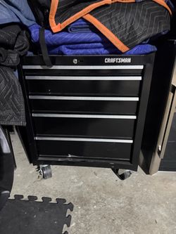 Craftsman 5 drawer tool/utility cabinet with wheels