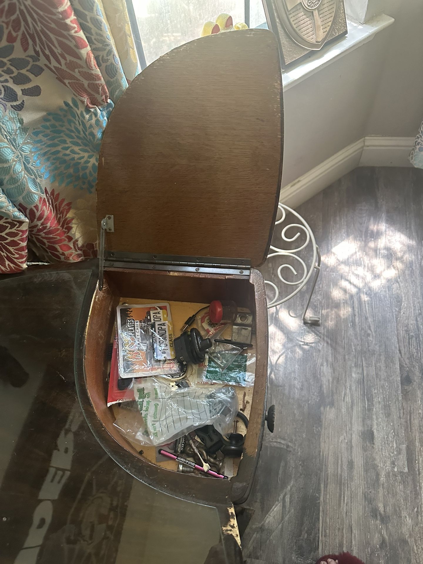 An Antique Dresser Drawer Has A Glass At The Top Threedraws With Two hitting ones on top