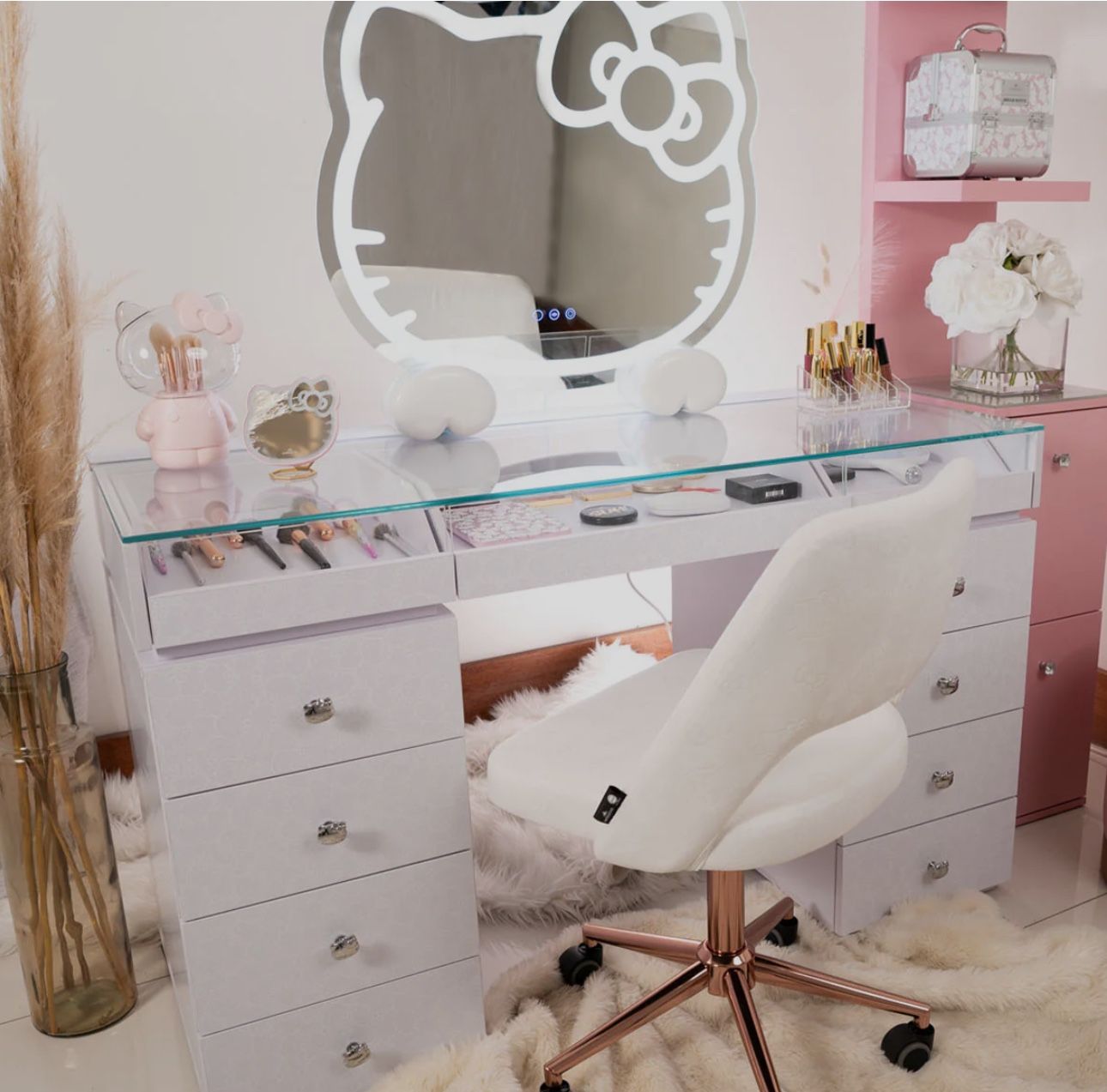 Hello Kitty Vanity Set W/ Bluetooth