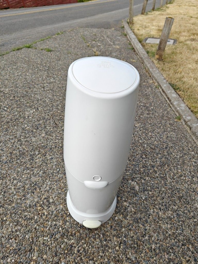 Diaper Genie