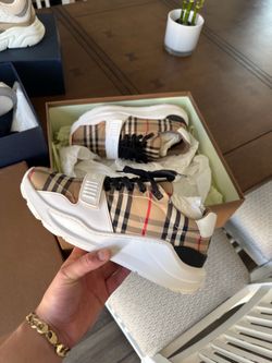 Burberry size 44 (11)