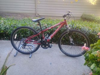 Trek 3700 Mountain Bike