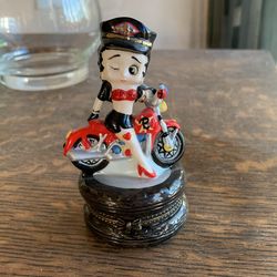 Betty Boop Keepsake  Box 