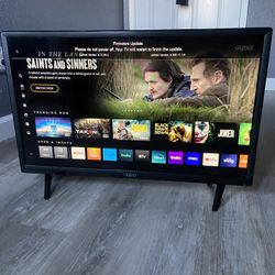 Visio Smart Tv 24 inch  