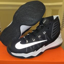 sz 10.5 Nike Airmax Audacity 