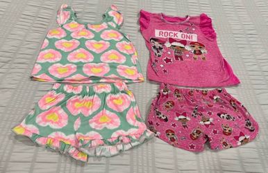 Set pajamas girl size 6 t