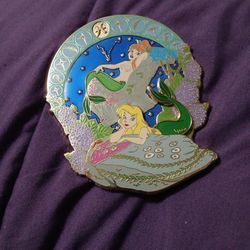 Piesces=Pin Collectable