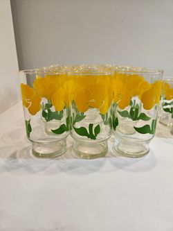 Vintage 18-Piece Yellow Floral Drinking Glass Set – 12 Tumblers & 6 Juice Glasses –Retro Mid-Century