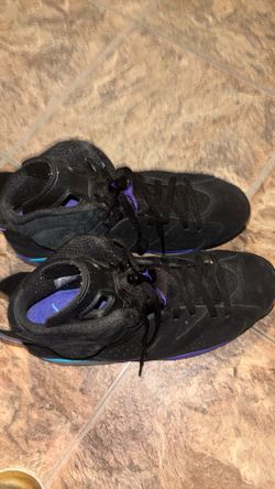 Aqua 6s Size 9