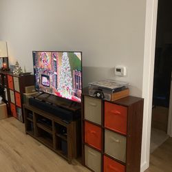 TV Stand 