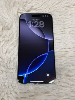 iPhone 16 Pro Max 256GB Factory Unlocked Used Like New